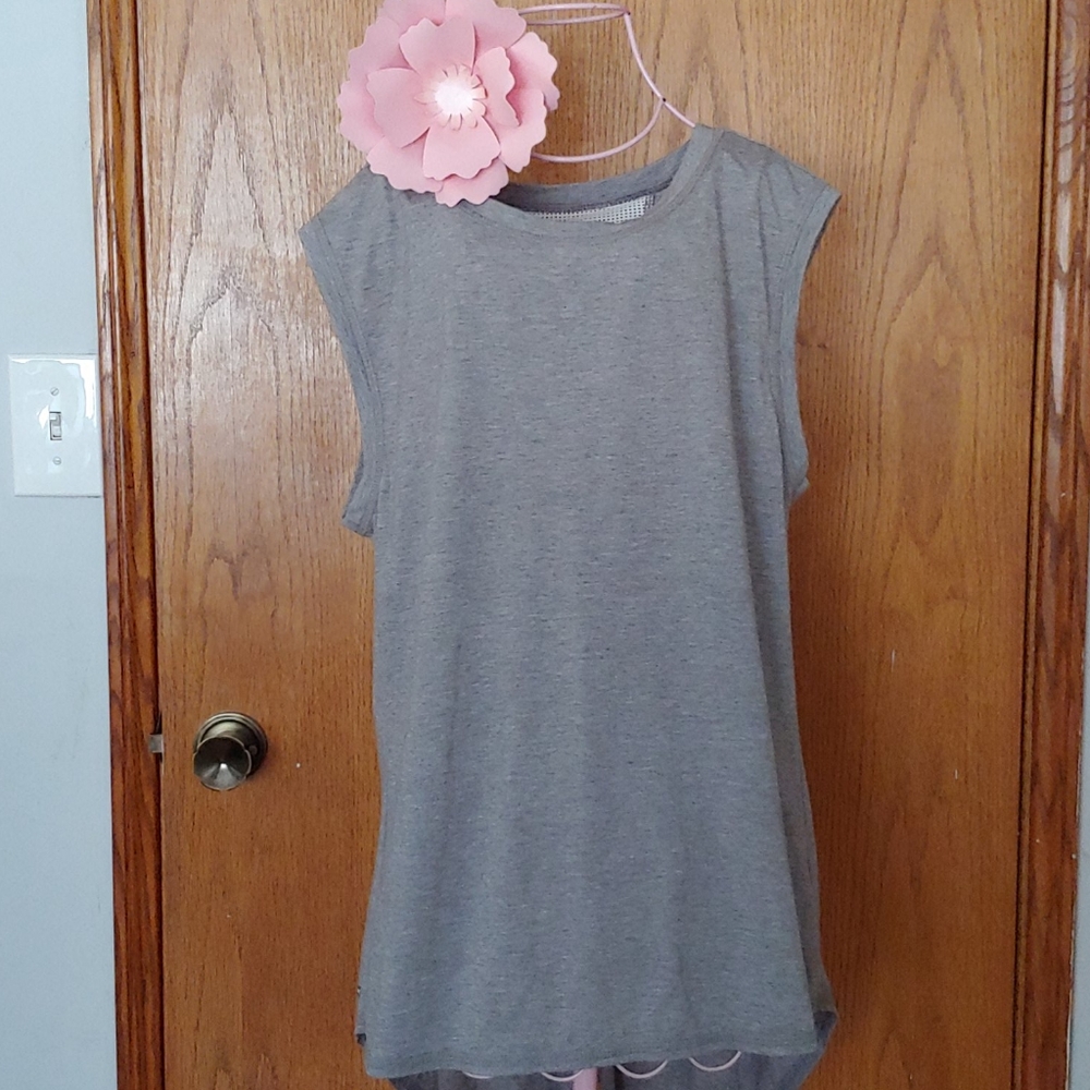 NWOT Grey Workout Top
